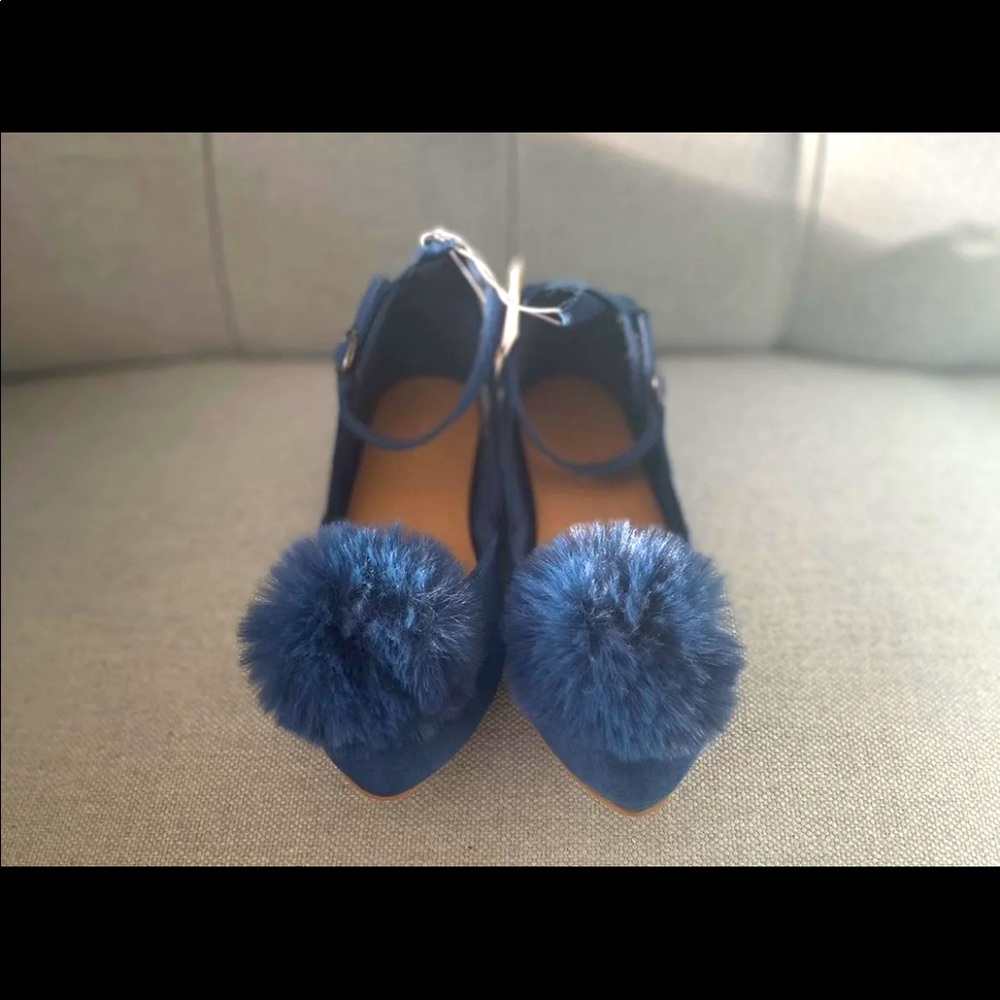 Old Navy Girls pom-pom flats